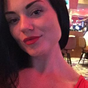 Meet your Posher, Alana